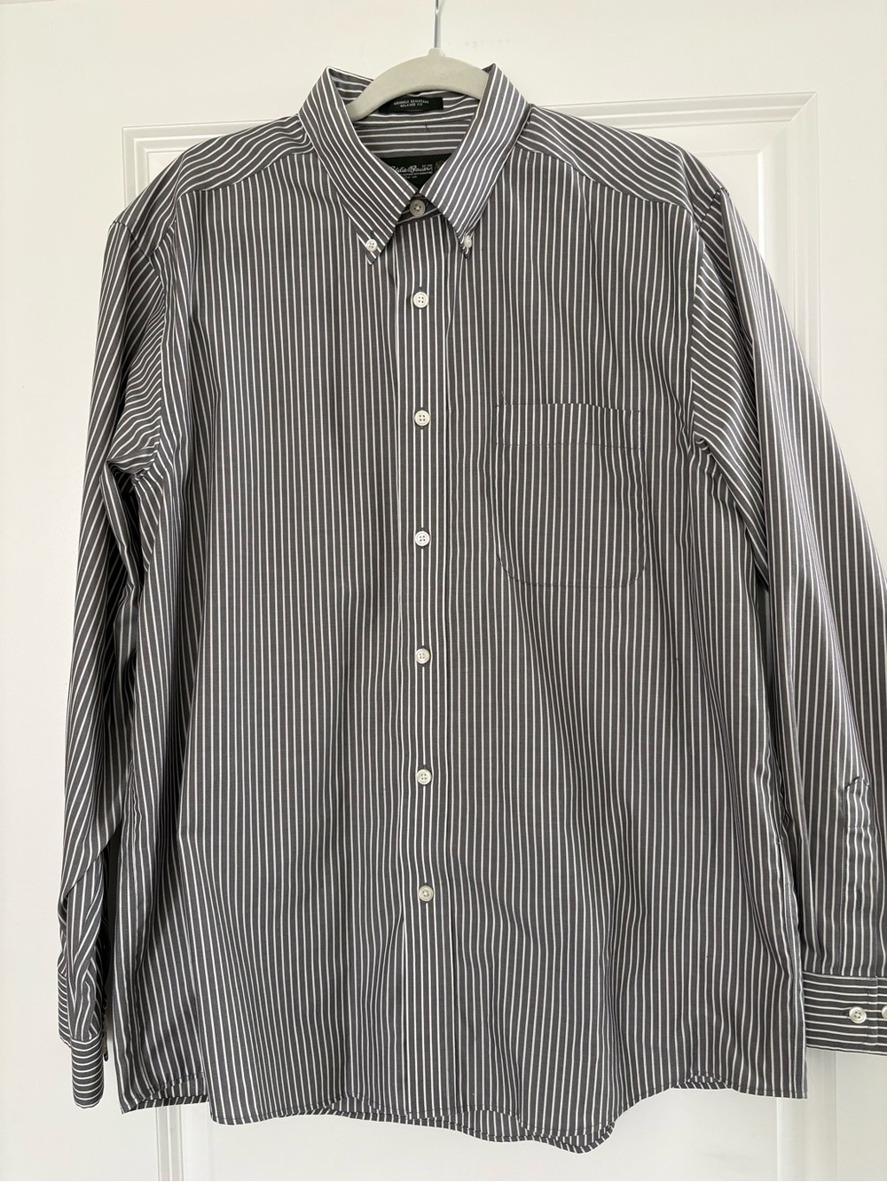 Eddie Bauer Mens Large Dress Shirt, Gray Striped Button Down, Wrinkle Resistant